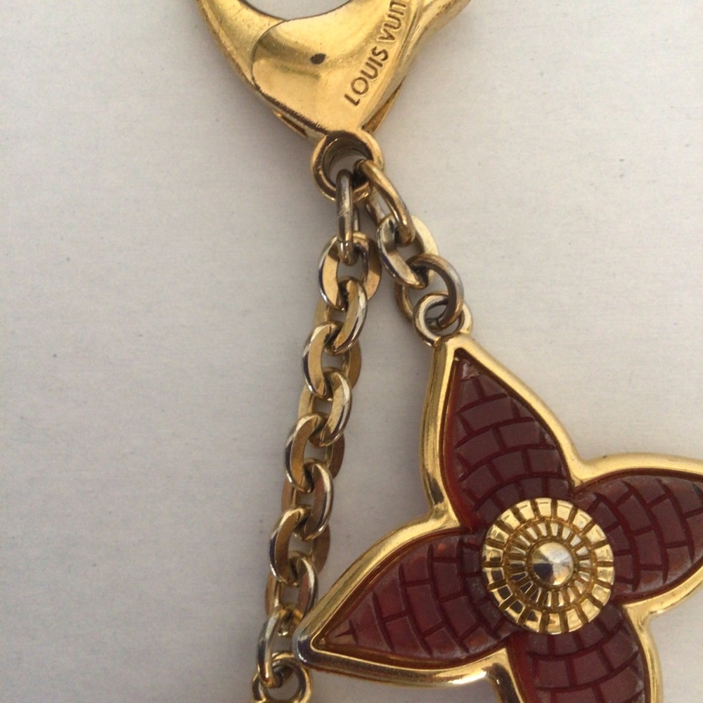 AUTHENTIC LOUIS VUITTON RED RESIN MOSAIC MONOGRAM FLOWER KEY HOLDER BAG … - Picture 14 of 16